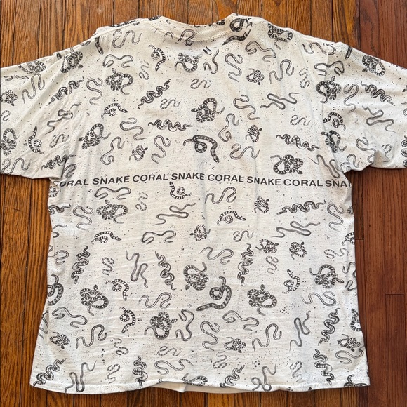 1993 Coral Snake AOP Vintage Single Stitch T-Shirt - Picture 8 of 13